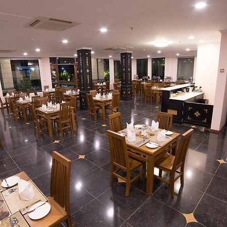 Win Unity Hotel Mandalay Buitenkant foto