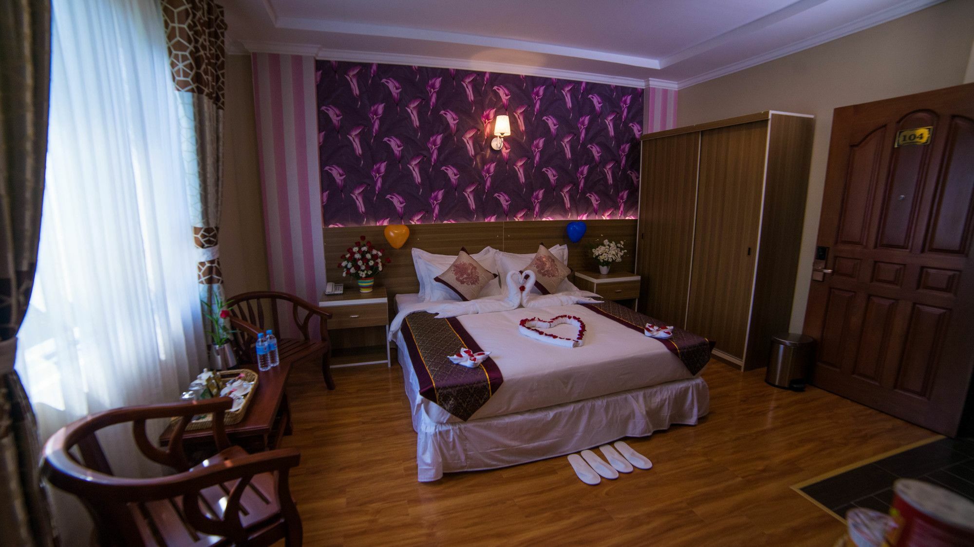 Win Unity Hotel Mandalay Buitenkant foto