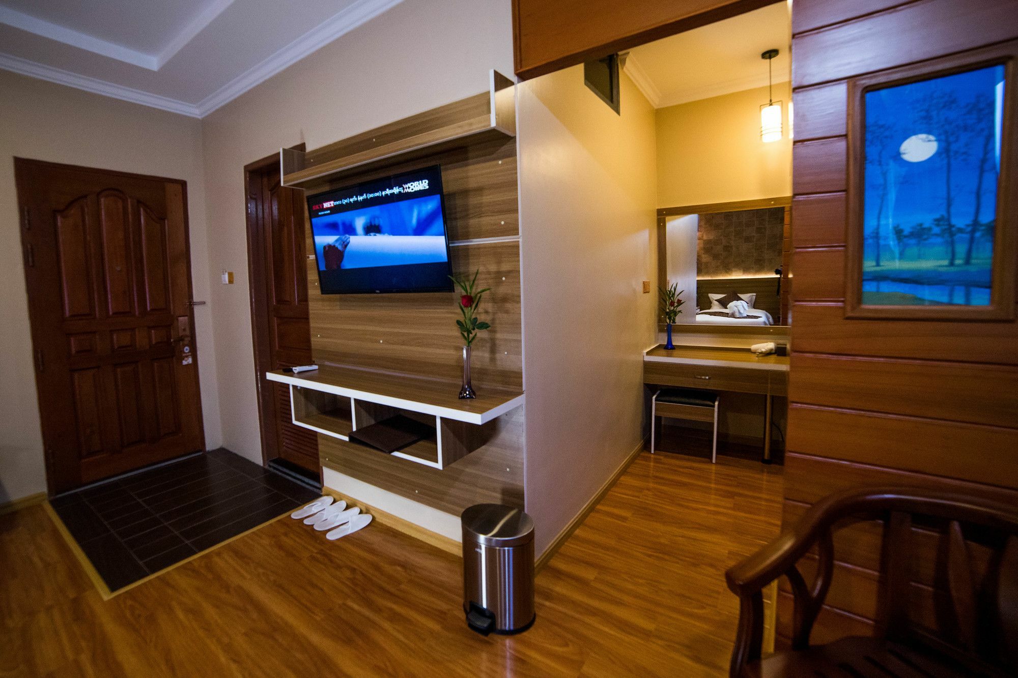 Win Unity Hotel Mandalay Buitenkant foto