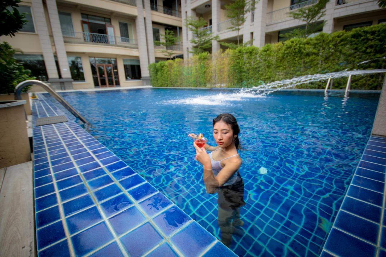 Win Unity Hotel Mandalay Buitenkant foto